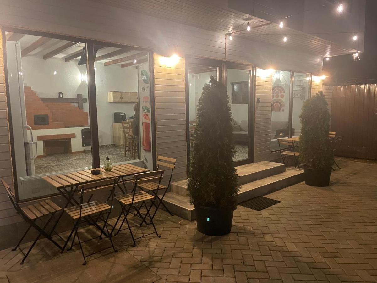 Pensiunea Saseasca Leresti Εξωτερικό φωτογραφία
